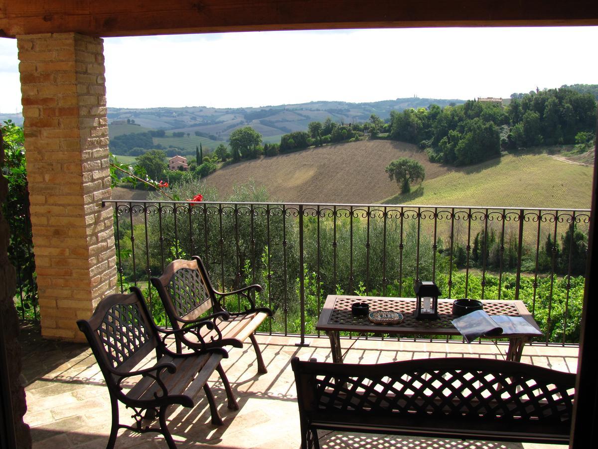 Agriturismo Bacchiocchi Bed & Breakfast Orciano di Pesaro Dış mekan fotoğraf